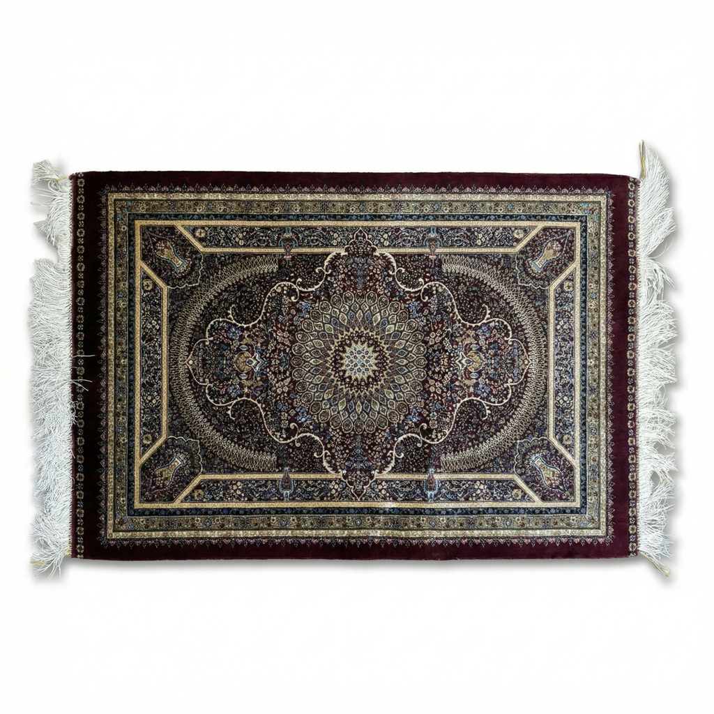 Ghom Seide Perserteppich – Bordeaux/Gold – 90×60 cm (Maschinell)
