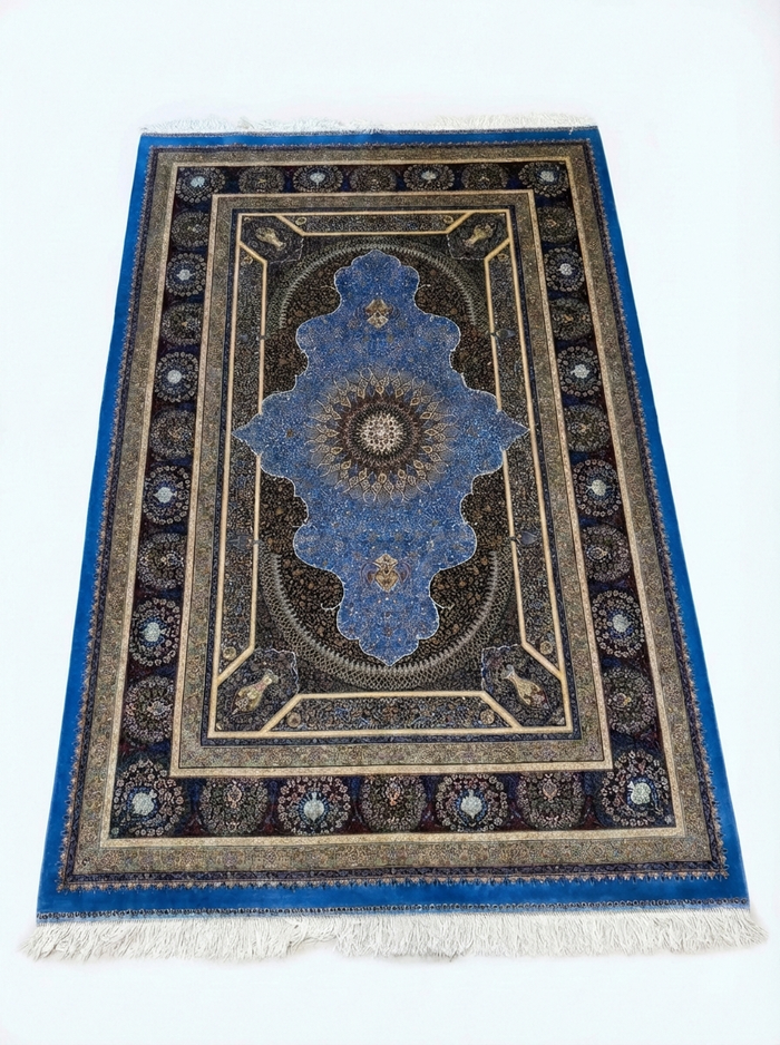 Produktfoto – Ghom Seide Perserteppich Blau 230×150 cm