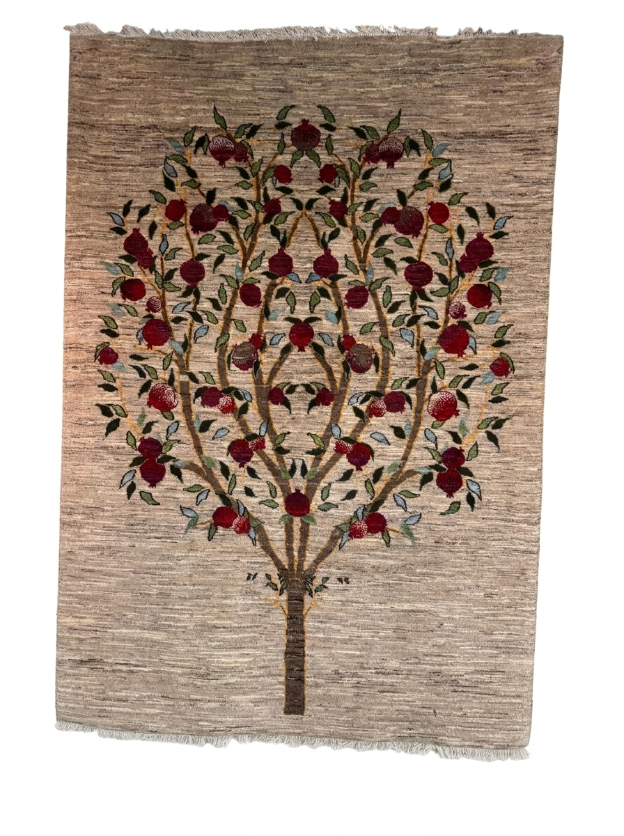 Produktfoto – Gabbeh Perserteppich Natur mit Baummotiv 228×159 cm